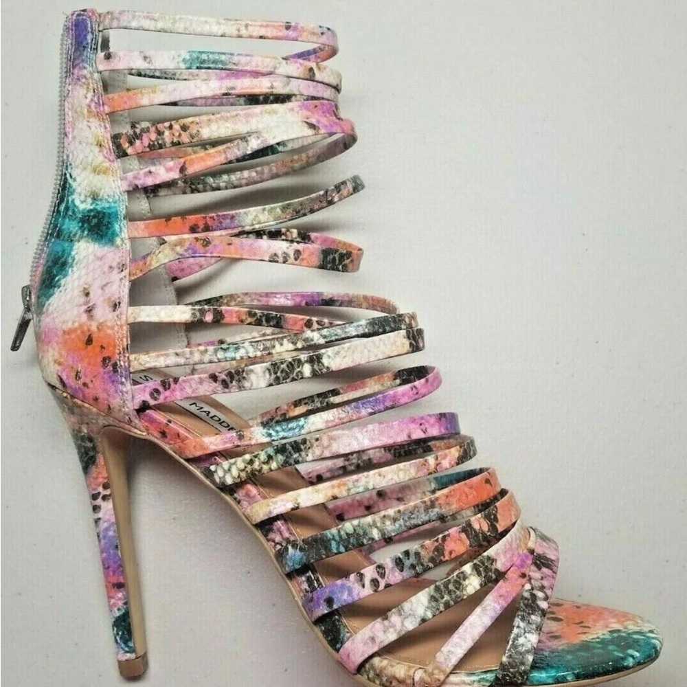 Steve Madden size 9 Drexton leather strappy heels with multicolored snake print